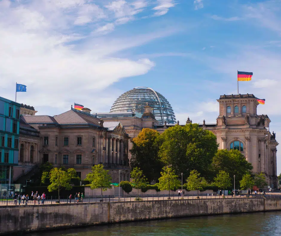 Parteien zum Cannabisgesetz